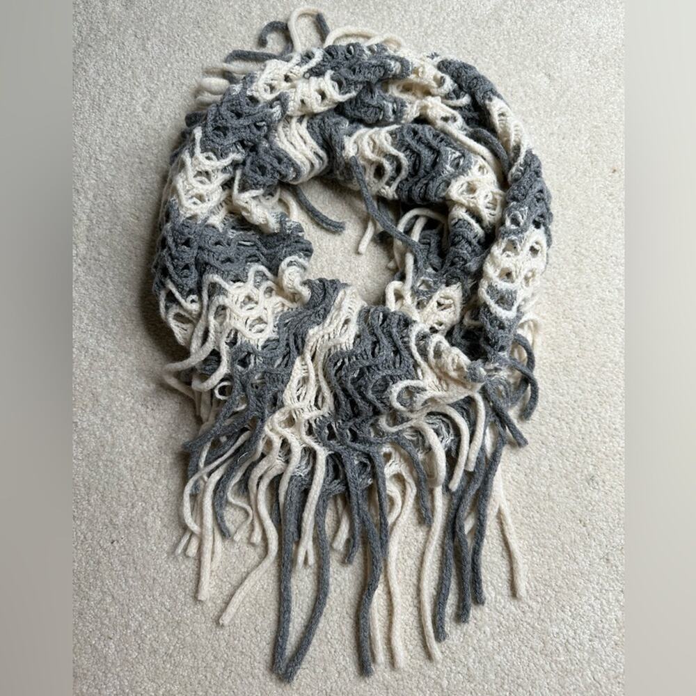Gray and Cream Ruffled Knit Scarf with Fringe